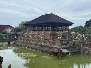 Klungkung Kertagosa floating pavillion, Bali, Indonesia